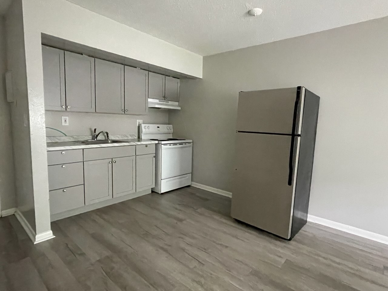 1150 Ogden Street Extension - 208